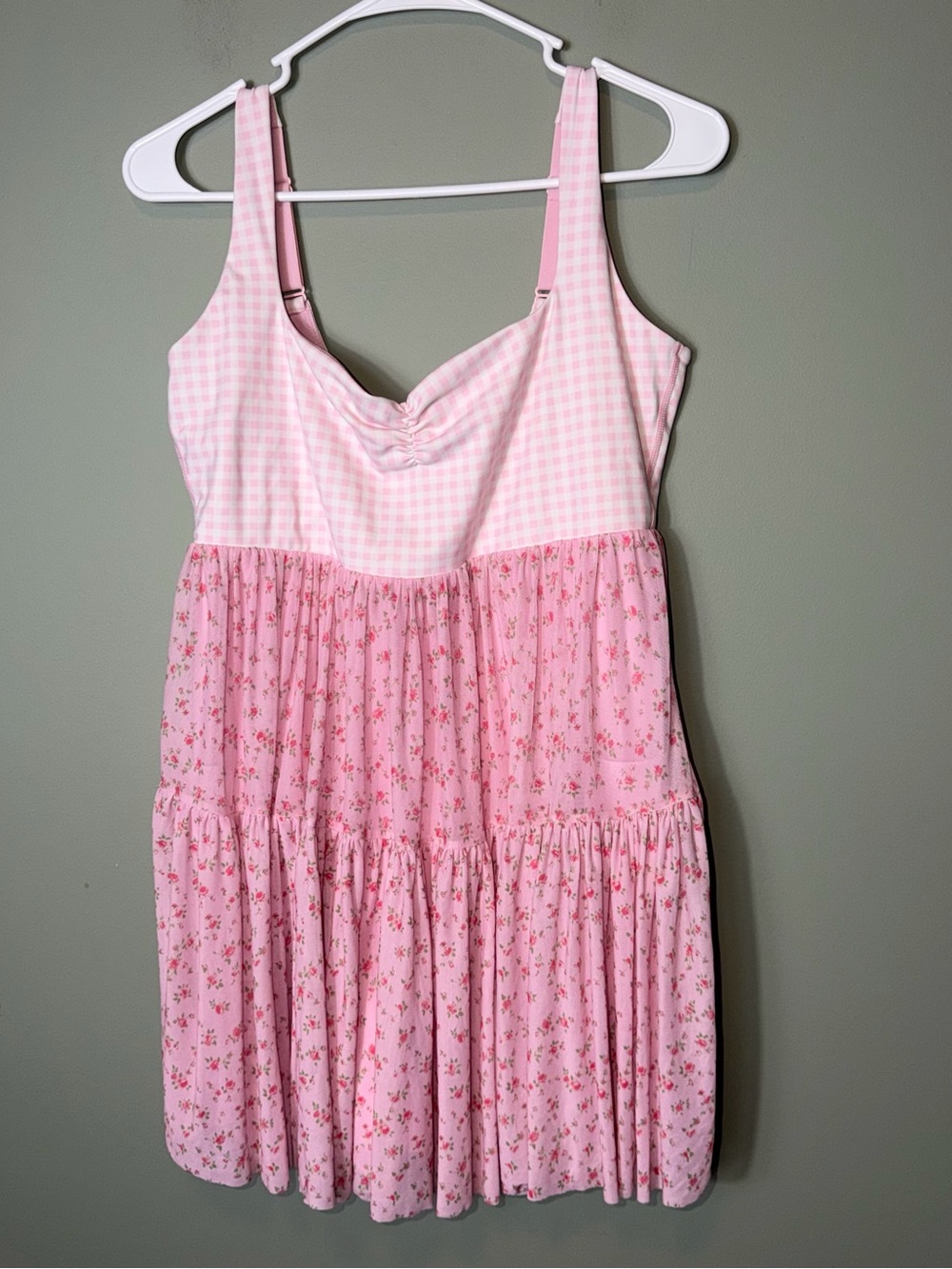Blogilates Women’s Soft Pink Gingham & Floral Tiered Mini Dress Large